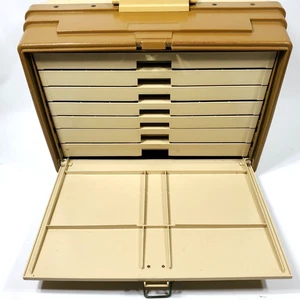 Vintage PLANO 7777  Brown And Tan 7 Drawer Fishing Tackle Box Seven Fish Lure - Picture 1 of 11