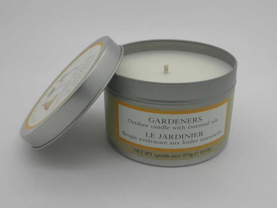 Crabtree & Evelyn GARDENERS 10 oz vela exterior con aceites esenciales Foto 1 de 1