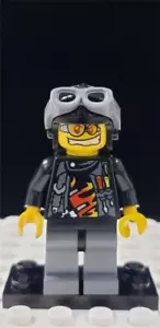 LEGO Billy Bob Backyard Blaster 3 Minifigure wr007 Aviator Cap World Racers 8899 - Picture 1 of 7
