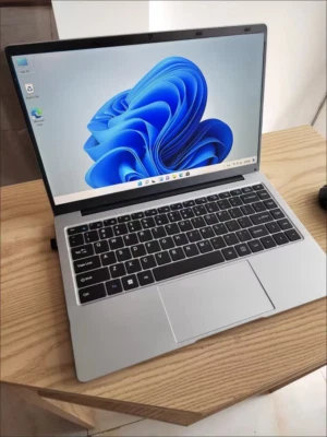 💻 PORTATILE NUOVO con 12GB Ram SSD 512 GB – Windows 11 ⚡ PRESTAZIONI + STILE! - Immagine 1 di 3