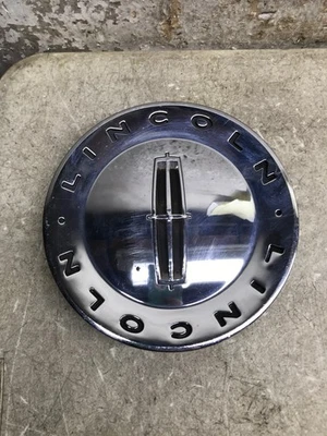 03 04 05 06 Lincoln Navigator Tapacubos Centro Rueda Cromo  Foto 1 de 2