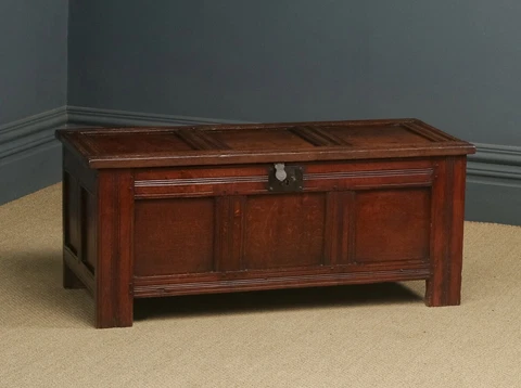 Antique English Georgian Oak Triple Panel Coffer  Blanket Box  (c. 1720) Cover