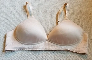 Womens Bra-VANITY FAIR-"Damask Neutral Lace" "Effortless 77164" wireless-38B - Picture 1 of 5