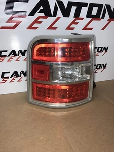 2009-2010-2011 FORD FLEX LH DRIVER SIDE LED TAILLAMP OEM - Picture 1 of 10
