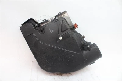 CAJA LIMPIADOR DE AIRE 550i 550i GT 650I 750I 750IL 13 14 15 16 17 DERECHA 1281041 Foto 1 de 4