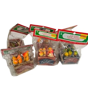 Vintage Craft Supply Ornament Lot NOS Country Farm Mini Fruit Baskets Christmas - Picture 1 of 9