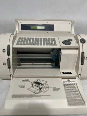 Lot of 2  Cir-Cut (CRV001 & CCA001) With cartridges, Markers, Blades, etc. Foto 1 de 4