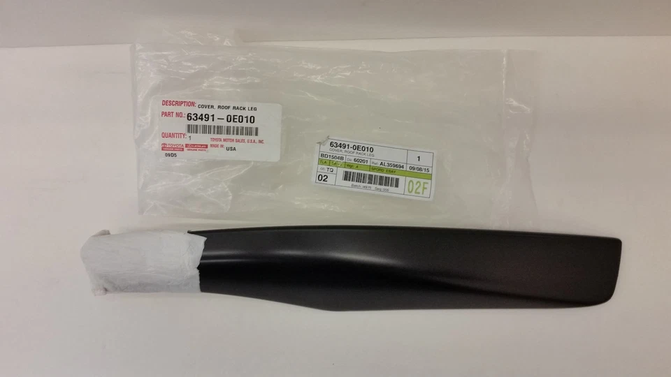 LEXUS OEM FACTORY PASSENGER (FR) ROOF RACK COVER 2007-2009 RX350 2004-2006 RX330 - Image 1 of 1