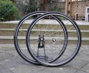 Campagnolo Nucleon Asymmetric Wheel Set / Clincher 700C / Black 22 24 / - Bild 1 von 24