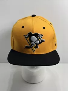 Zephyr Original SnapBack Pittsburgh Penguins Flat Bill Sombrero Amarillo, ¡NUEVO! - Imagen 1 de 9