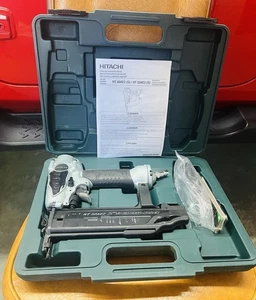 Hitachi 18 Gauge Pneumatic Brad Nailer (NT50AE2) 5/8"up to 2" Brad Nails W/ Case - Picture 1 of 10