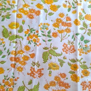Vintage Wildflower Cotton Fabric 34" X 44"  Green Yellow Floral - Picture 1 of 4