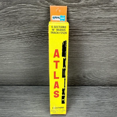 N Scale Atlas Curved Track #2526 Nickel Silver 19" Radius 6 Sections NOS S2973 - Image 1 of 4