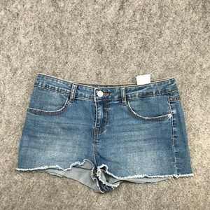 Shorts con bordado inglés Beige Mujer | Short Pimkie — Beansandcroydon