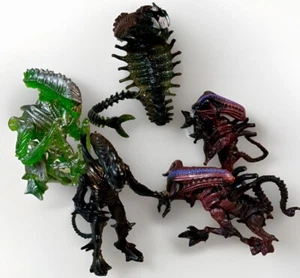 Aliens vs Predator Lot  Snake Bull Scorpion Alien Mantis Toy Figure 1993 Kenner - Picture 1 of 9