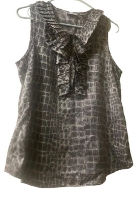 Blusa Traje Cuello Plisado Estampado Animal Abotonada New York & Company Talla L Foto 1 de 3