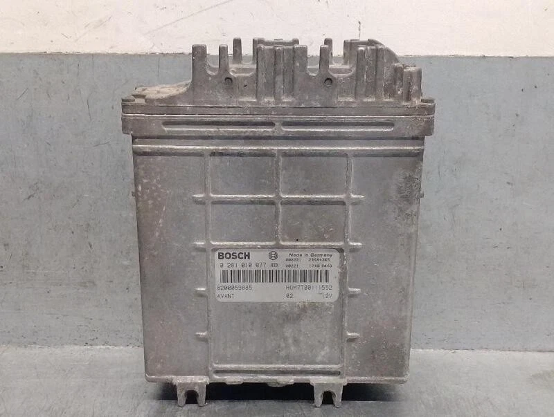 8200059885 centralina motore per RENAULT SCENIC I MONOSPACE (JA0 1 FA0 ) 5285152 - Immagine 1 di 4