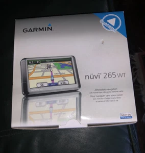 Garmin Nuvi 265WT GPS Navigation System Bundle | Car Charger and Mount - Picture 1 of 5