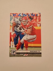 Travis Kelce SP 2018 Panini Football #143 In Toploader Chiefs - Picture 1 of 6