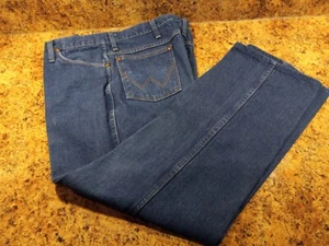 Jeans uomo Wrangler blu denim 40 vita 30" cucitura interna 13" rialzo 9" apertura gamba - Foto 1 di 14