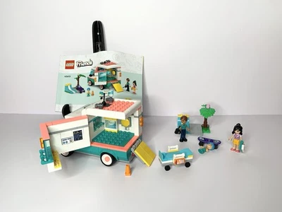 LEGO FRIENDS Heartlake City Ambulancia Monopatín Parque Conjunto de Construcción 42613 Foto 1 de 4