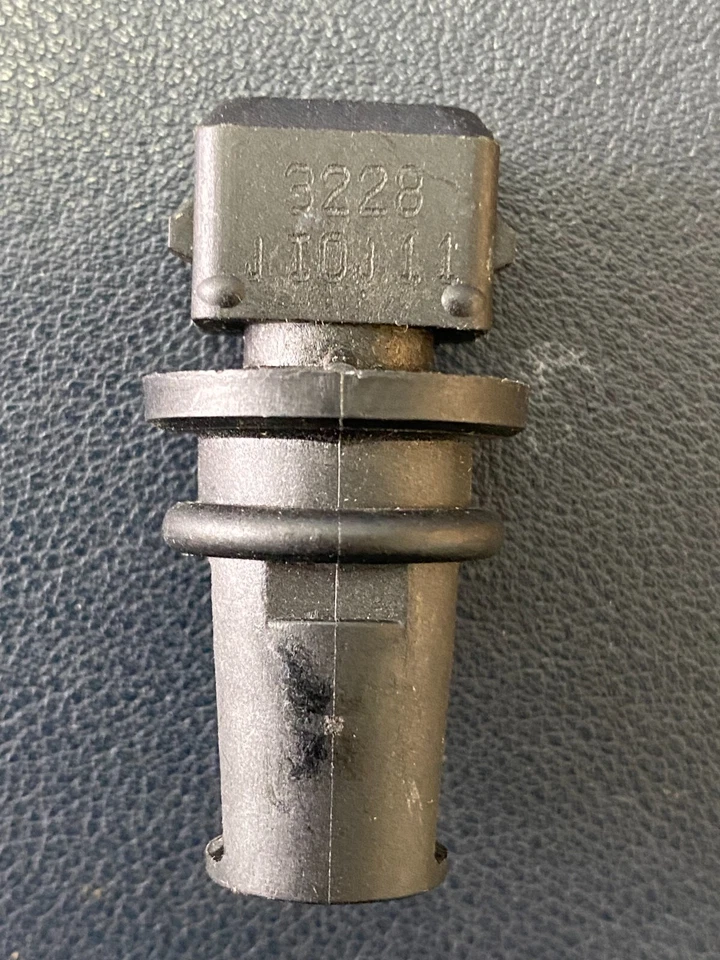 Sensor de temperatura de admisión de aire/carga OEM AX64 NUEVO Foto 1 de 4