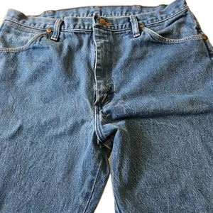 Wrangler Men's 34x28 Regular Fit Straight-Leg Jeans - Bild 1 von 6