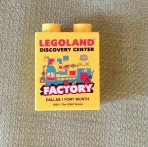 LEGO DUPLO LEGOLAND Discovery Center Factory Dallas FtWorth Promo Brick - Picture 1 of 2