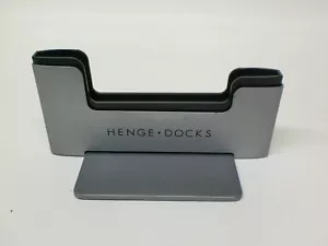 Henge Docks Docking Station verticale 15 pollici Retina Macbook Pro - HD05VA15MBP - Foto 1 di 6