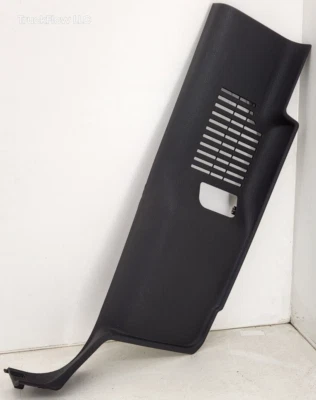 Ford F250 F350 Super Duty Lariat 2011-2016 OEM lado derecho pilar borde inferior Foto 1 de 4