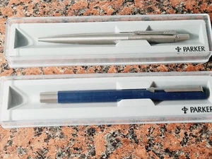 2 x Vintage Parker Ballpoint pens Boxed - Picture 1 of 7