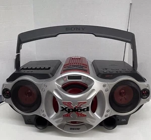Sony CFD-G700CP Boombox Xplod Portátil MP3 CD Radio Cassette Grabadora PROBADO - Imagen 1 de 13