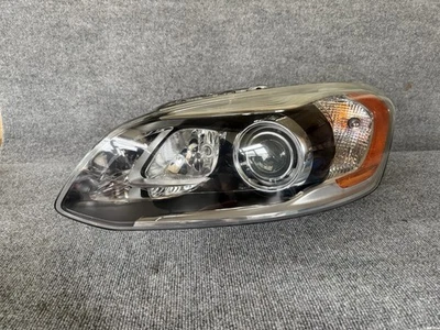 BONITO 2014 2015 2016 2017 Faro conductor izquierdo Volvo XC60 OEM XENÓN HID Foto 1 de 4