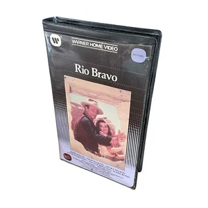 Warner Bros Clamshell Rio Bravo John Wayne Angie Dickinson Former Rental  - Picture 1 of 10