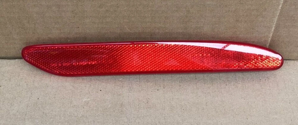 2015 2016 CHRYSLER 200 REAR RIGHT BUMPER REFLECTOR OEM Foto 1 de 4