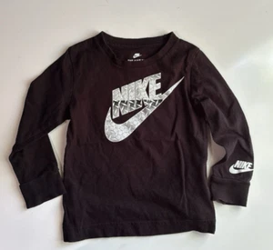 Nike Jungen schwarzes Langarm T-Shirt 2T Reifen Logo silber "100% Baumwolle lesen" - Bild 1 von 13