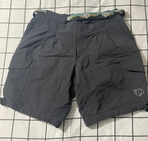 Pearl iZumi Technical Wear Cargo Shorts Size Medium Charcoal Gray - Picture 1 of 8