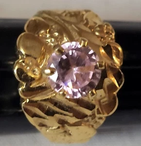 Vintage Beautiful Pink Rhinestone Crystal Gold Tone Nugget Ring Size 5 - Picture 1 of 9