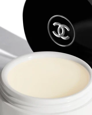 CHANEL HYDRA BEAUTY NUTRITION NOURISHING LIP BALM CARE MADE IN FRANCE NEW - Image 1 of 3