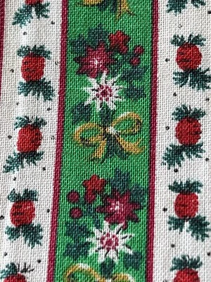 Tela de Navidad Marcus Brothers rojo verde blanco acebo coser artesanía 43”x3,5 yardas Foto 1 de 4