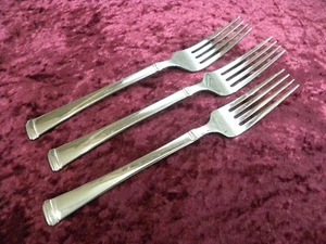 WAS 223 WAS223 3 Dinner Forks Wallace Stainless Vietnam VERY NICE - Picture 1 of 3