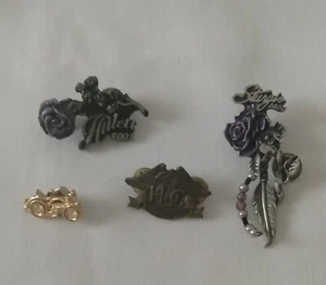 Lotto di 4 spille moto d'epoca - Foto 1 di 11