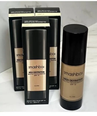 3  Smashbox High Definition Healthy Fx Foundation SPF 15 Oil-Free Light L3 - Image 1 of 4