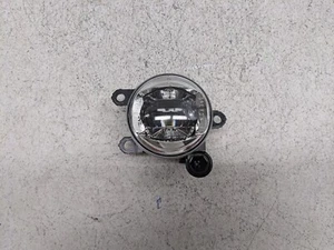 Mitsubishi Outlander Fog Light Lamp Passenger's Right 2022 - 2024 - Picture 1 of 7