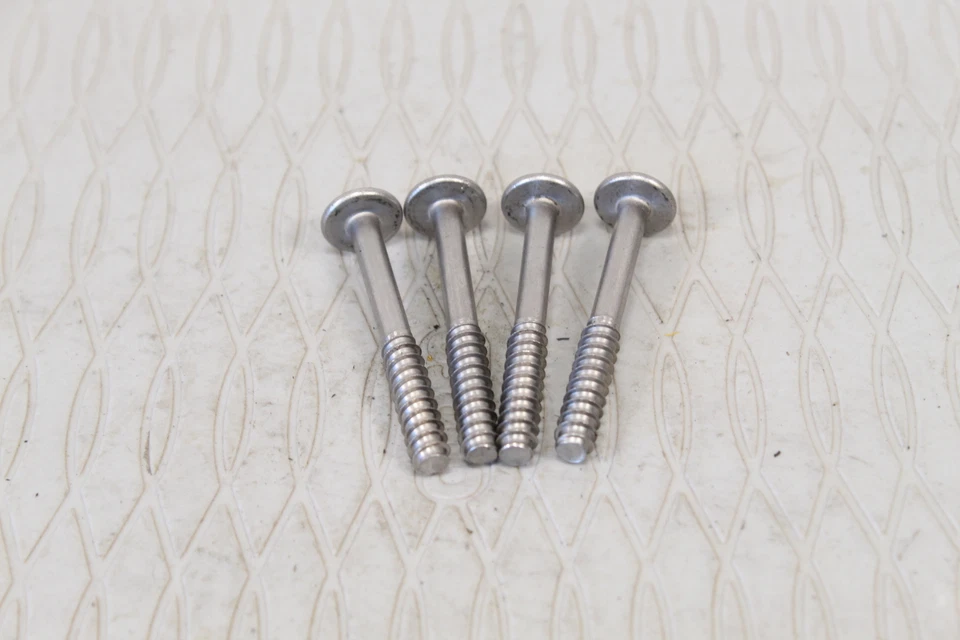 2015 SEA-DOO SPARK 2 UP 900 ACE Throttle Body Mounting Bolts 420441588 - Image 1 of 4