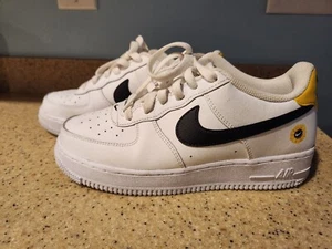 Nike Air Force-Unisex Have a Nike Day White Sneakers Size 7Y - Picture 1 of 6