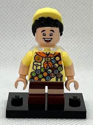 NEW LEGO Disney 100 Up House dis090 Russell Minifigure 43217 - Image 1 of 2