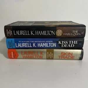 Laurell K. Hamilton Lot of 3 Hardcover Books Anita Blake Vampire Hunter Novels - Picture 1 of 9