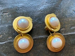 Faux Pearl Large Vintage Fabulous Canadian Designer Martha Sturdy - Picture 1 of 6