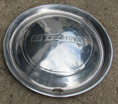 DE COLECCIÓN 1949 1950 DODGE CORONET MEADOWBROOK ROYAL TAPACUBOS TAPA CENTRAL Foto 1 de 4